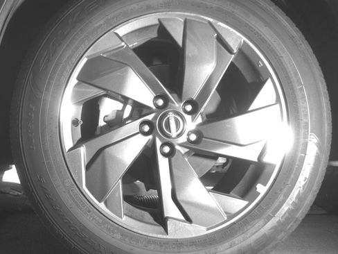 Used 2025 Nissan Rogue SV FWD image 12