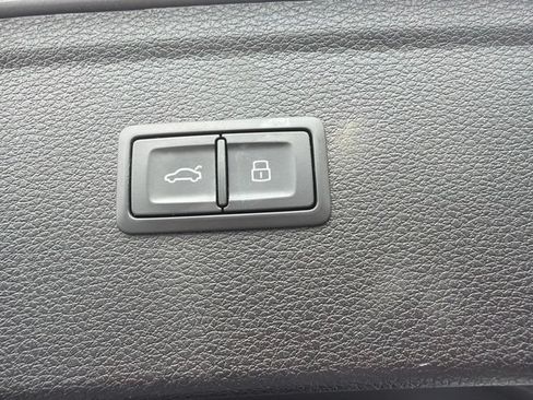 Used 2023 Audi Q5 2.0T Premium Plus AWD/4WD image 9