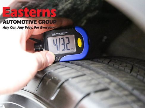 Used 2024 Toyota Corolla Cross LE image 25