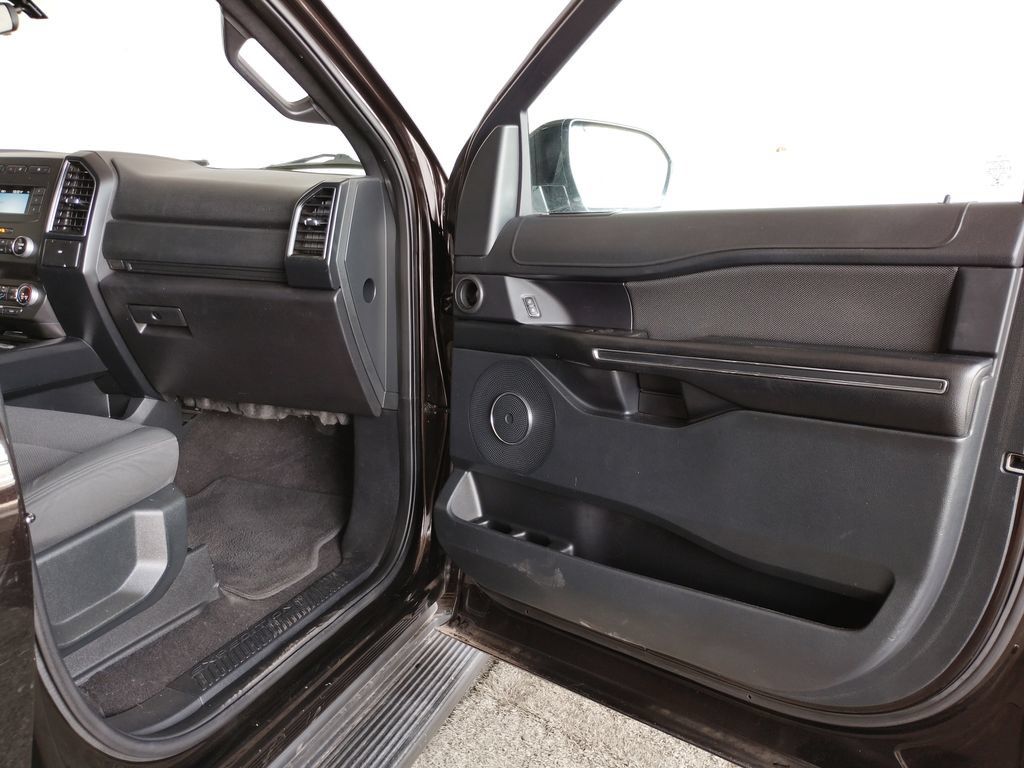 Used 2021 Ford Expedition XL AWD/4WD image 10