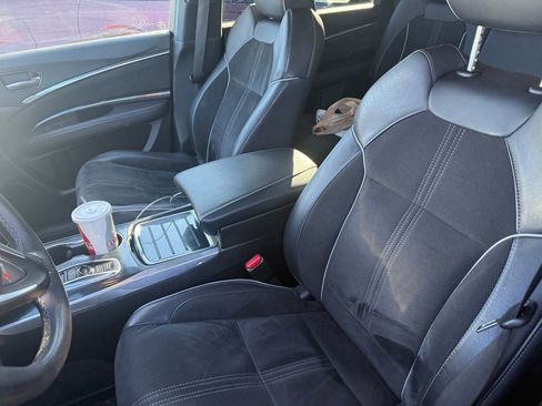 Used 2019 Acura MDX A-Spec image 4