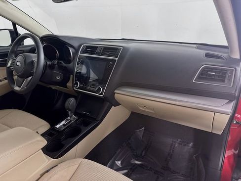 Used 2018 Subaru Outback 2.5i Premium image 28