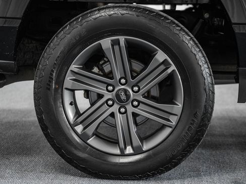 Certified 2023 Ford F150 Lariat w/ Equipment Group 502A High image 23