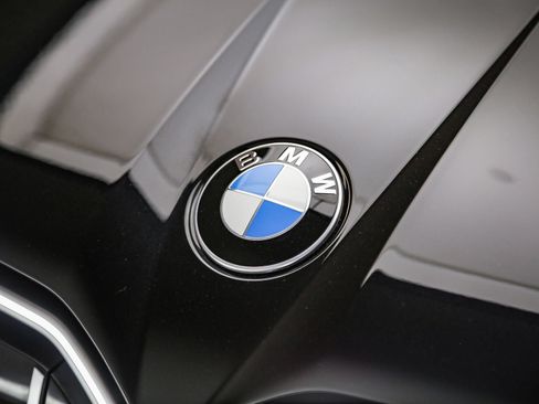 Used 2026 BMW X3 xDrive30i w/ Premium Package AWD/4WD image 9