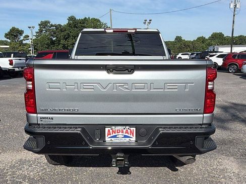 New 2026 Chevrolet Silverado 2500 Custom w/ Custom Value Package AWD/4WD image 9