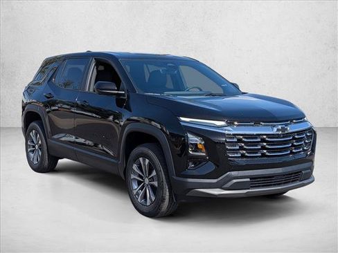 New 2026 Chevrolet Equinox LT w/ Convenience Package II FWD image 7