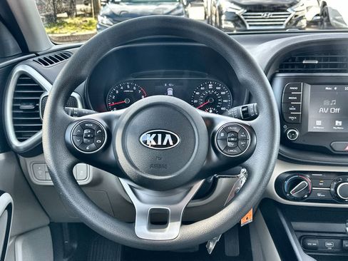 Used 2021 Kia Soul S image 15