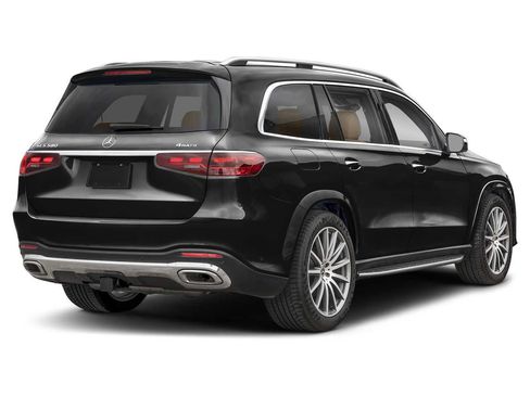 New 2026 Mercedes-Benz GLS 580 4MATIC image 2