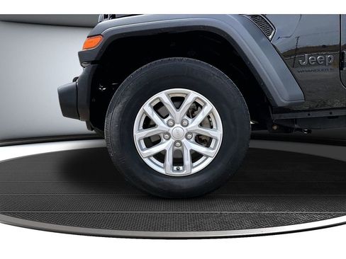 Used 2023 Jeep Wrangler Unlimited Sport AWD/4WD image 11