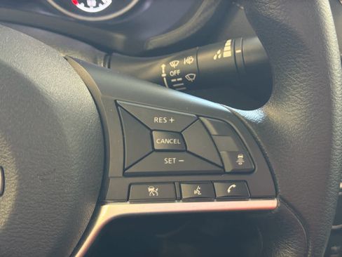 Used 2024 Nissan Sentra SV image 35