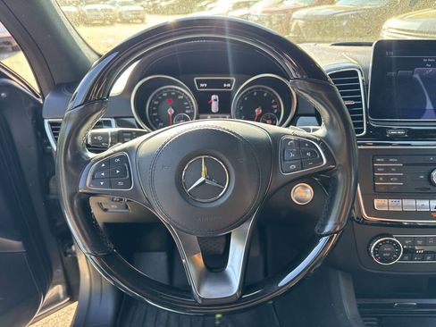 Used 2018 Mercedes-Benz GLS 450 4MATIC image 12