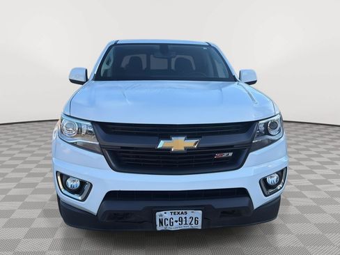 Used 2020 Chevrolet Colorado Z71 RWD image 2