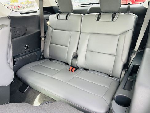 New 2026 Ford Explorer Active w/ Active Comfort Package image 30