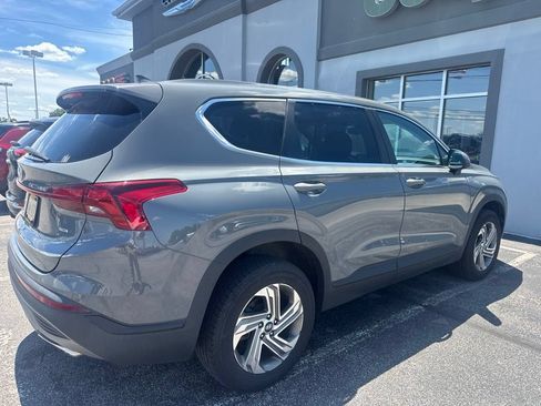 Used 2021 Hyundai Santa Fe SE AWD/4WD image 9