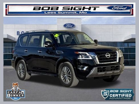 Used 2024 Nissan Armada SL w/ Captain's Chairs Package image 1