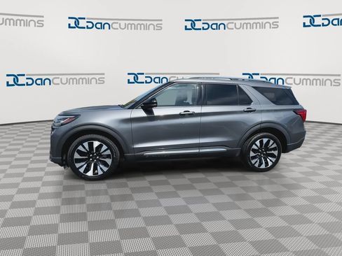 Used 2025 Ford Explorer Platinum w/ LUX Leather Package AWD/4WD image 5