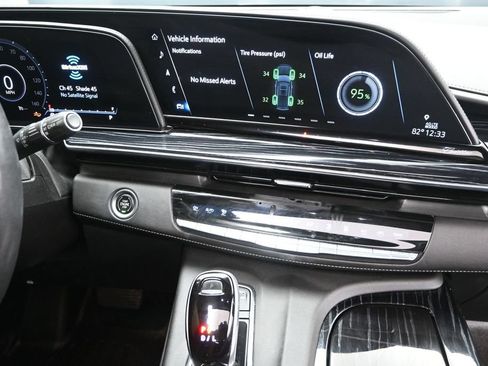 Used 2021 Cadillac Escalade Sport w/ Driver Assist Tech Package RWD image 30