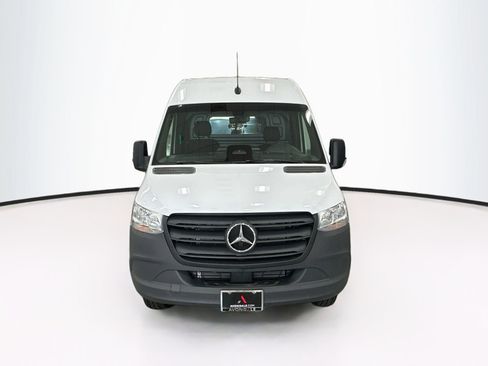 Used 2025 Mercedes-Benz Sprinter 3500 image 2