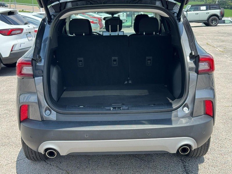 Used 2023 Ford Escape Active w/ Tech Pack #1 FWD image 5