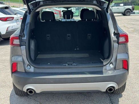 Used 2023 Ford Escape Active w/ Tech Pack #1 FWD image 5