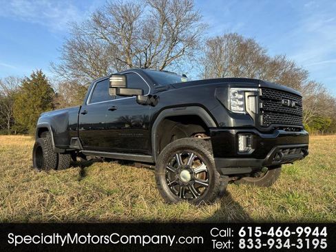 Used 2021 GMC Sierra 3500 Denali w/ Denali Ultimate Package image 1