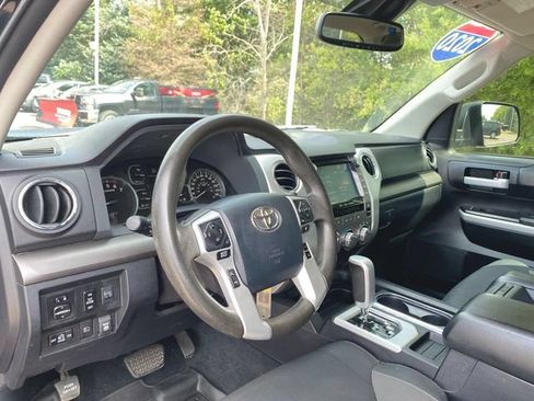 Used 2020 Toyota Tundra SR5 w/ SR5 Upgrade Package RWD image 10