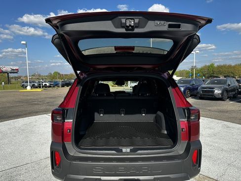 New 2026 Subaru Outback Limited AWD/4WD image 9