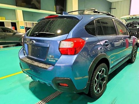 Used 2017 Subaru Crosstrek 2.0i Limited AWD/4WD image 2