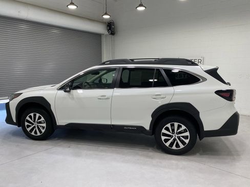 Used 2025 Subaru Outback Premium w/ Popular Package #1A AWD/4WD image 5