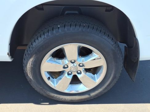 Used 2019 RAM 1500 Big Horn AWD/4WD image 21