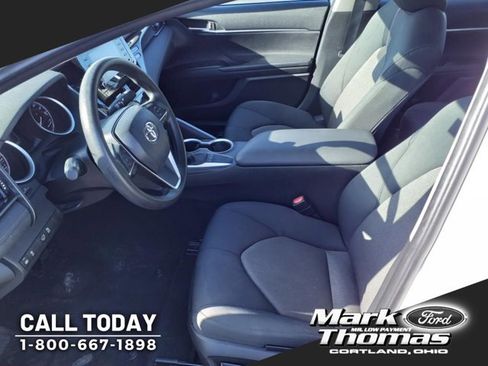 Used 2022 Toyota Camry LE image 7