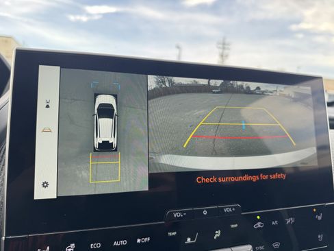 Used 2024 Toyota bZ4X Limited w/ Weather Package image 25