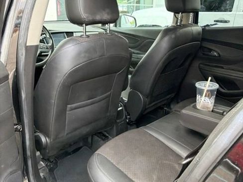 Used 2020 Buick Encore Preferred FWD image 9