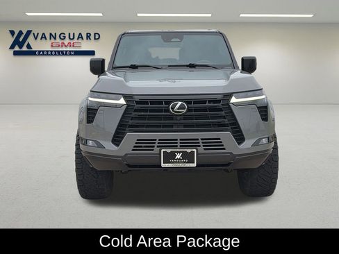 Used 2025 Lexus GX 550 w/ Accessory Package (Z1) AWD/4WD image 2