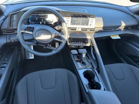 New 2026 Hyundai Elantra SEL Sport Premium FWD image 16