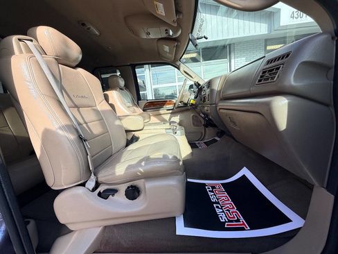 Used 2003 Ford F250 Lariat image 30