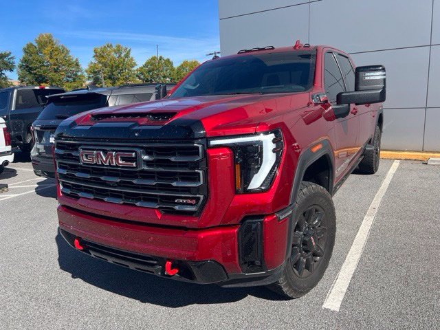 Used 2025 GMC Sierra 2500 AT4 w/ AT4 Premium Plus Package AWD/4WD image 4