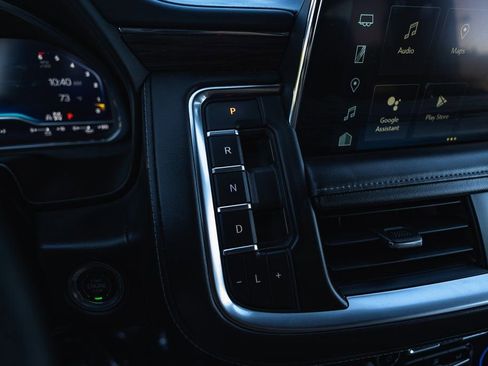 Used 2023 Chevrolet Tahoe LT w/ Luxury Package image 7