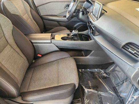 Used 2021 Nissan Rogue S FWD image 16
