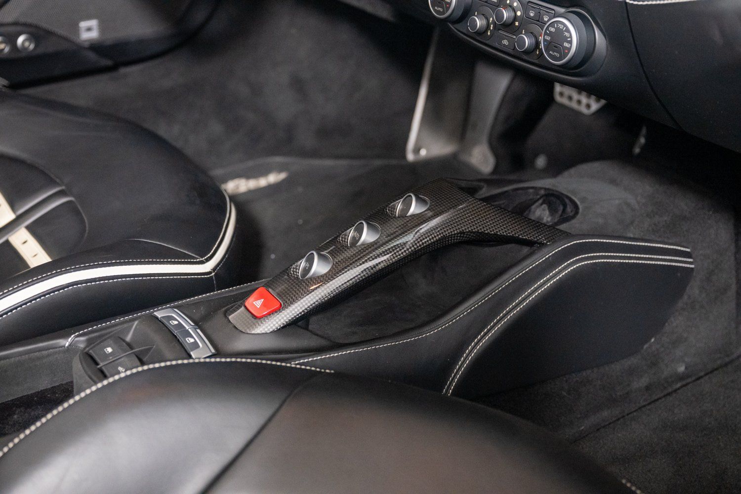 Certified 2017 Ferrari 488 Spider RWD image 35