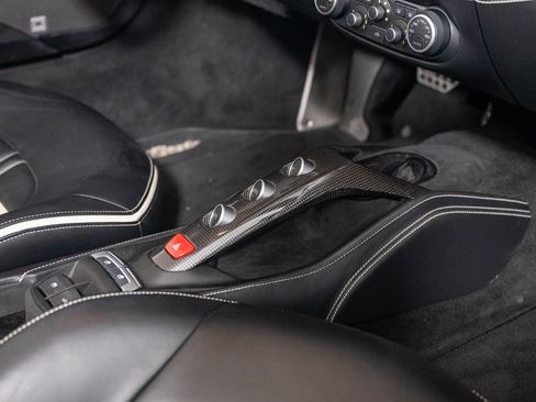 Used 2017 Ferrari 488 Spider RWD image 35