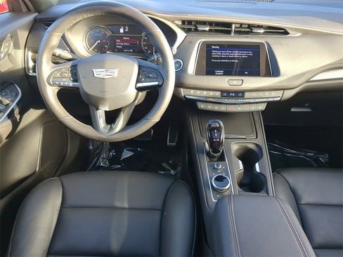 Used 2023 Cadillac XT4 Sport image 13