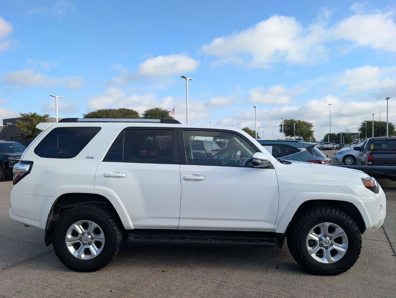 Used 2021 Toyota 4Runner SR5 Premium AWD/4WD image 3