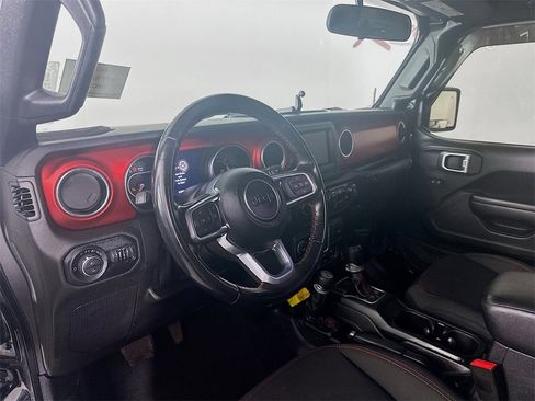 Used 2020 Jeep Gladiator Rubicon w/ LED Lighting Group image 31