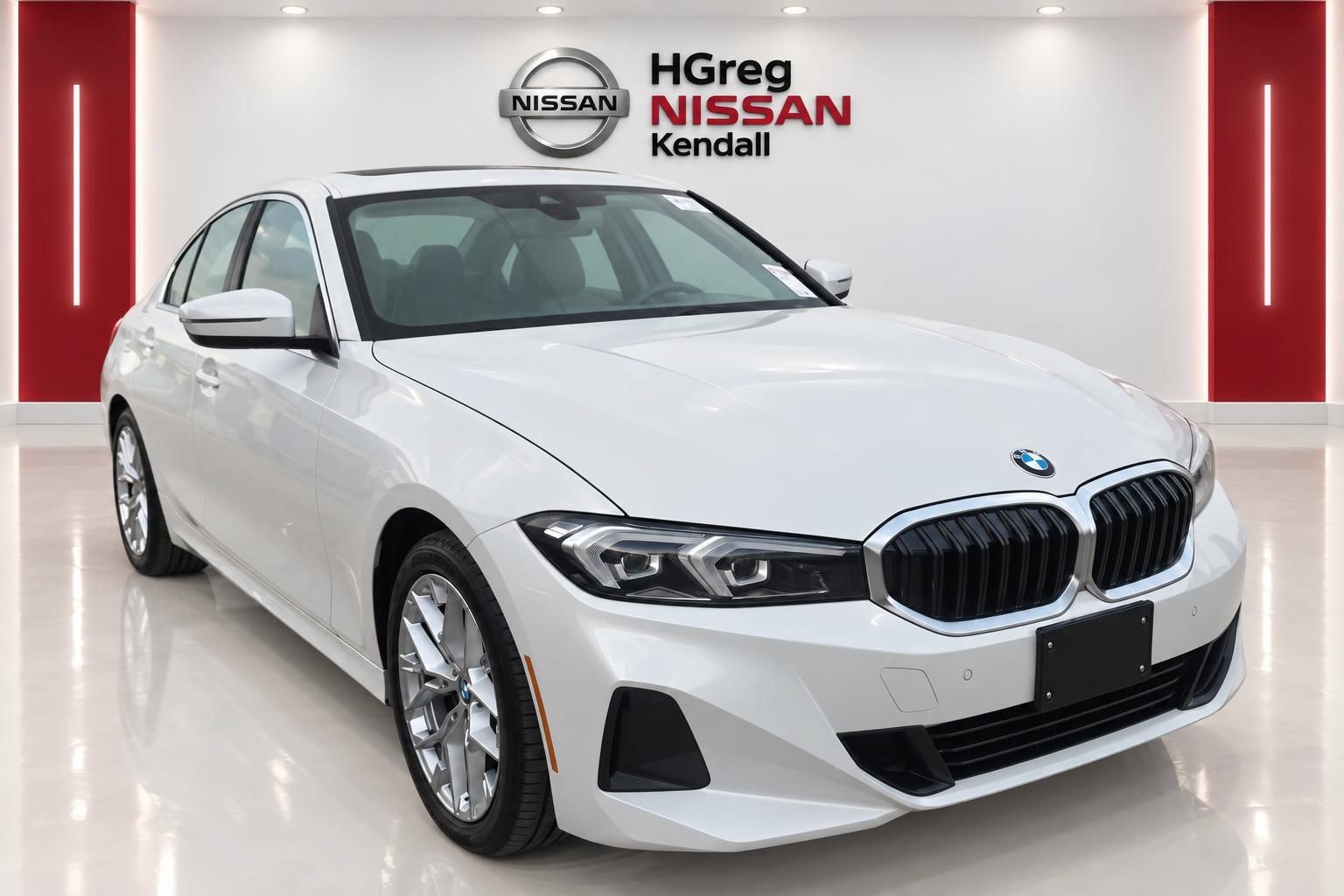 Used 2026 BMW 330i Sedan RWD image 3
