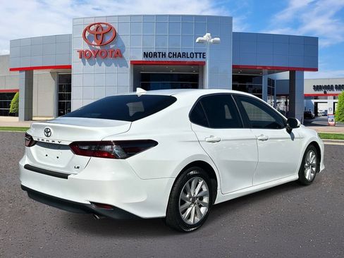 Used 2023 Toyota Camry LE FWD image 7