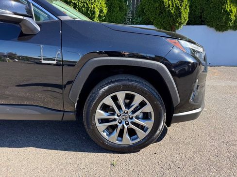 Certified 2025 Toyota RAV4 XLE Premium AWD/4WD image 12