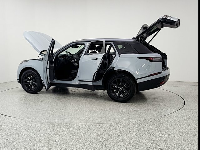 New 2026 Land Rover Range Rover Velar S AWD/4WD image 12
