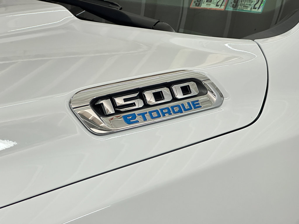 New 2026 RAM 1500 Tradesman AWD/4WD image 16