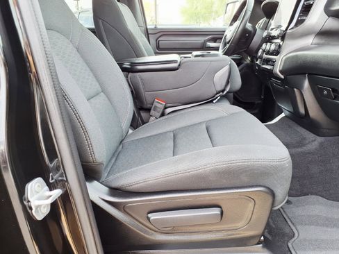 Used 2025 RAM 1500 Tradesman w/ Night Edition image 11